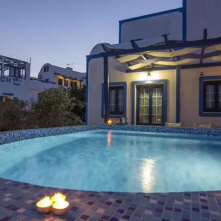 Apartmán White & Blue Perivolos (Santorini)