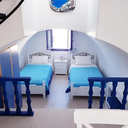 White & Blue Appartamento Perivolos (Santorini)